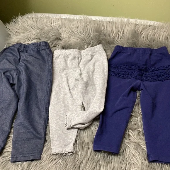 Bundle of 10 pieces of girls clothing size 18 months - Picture 7 of 7